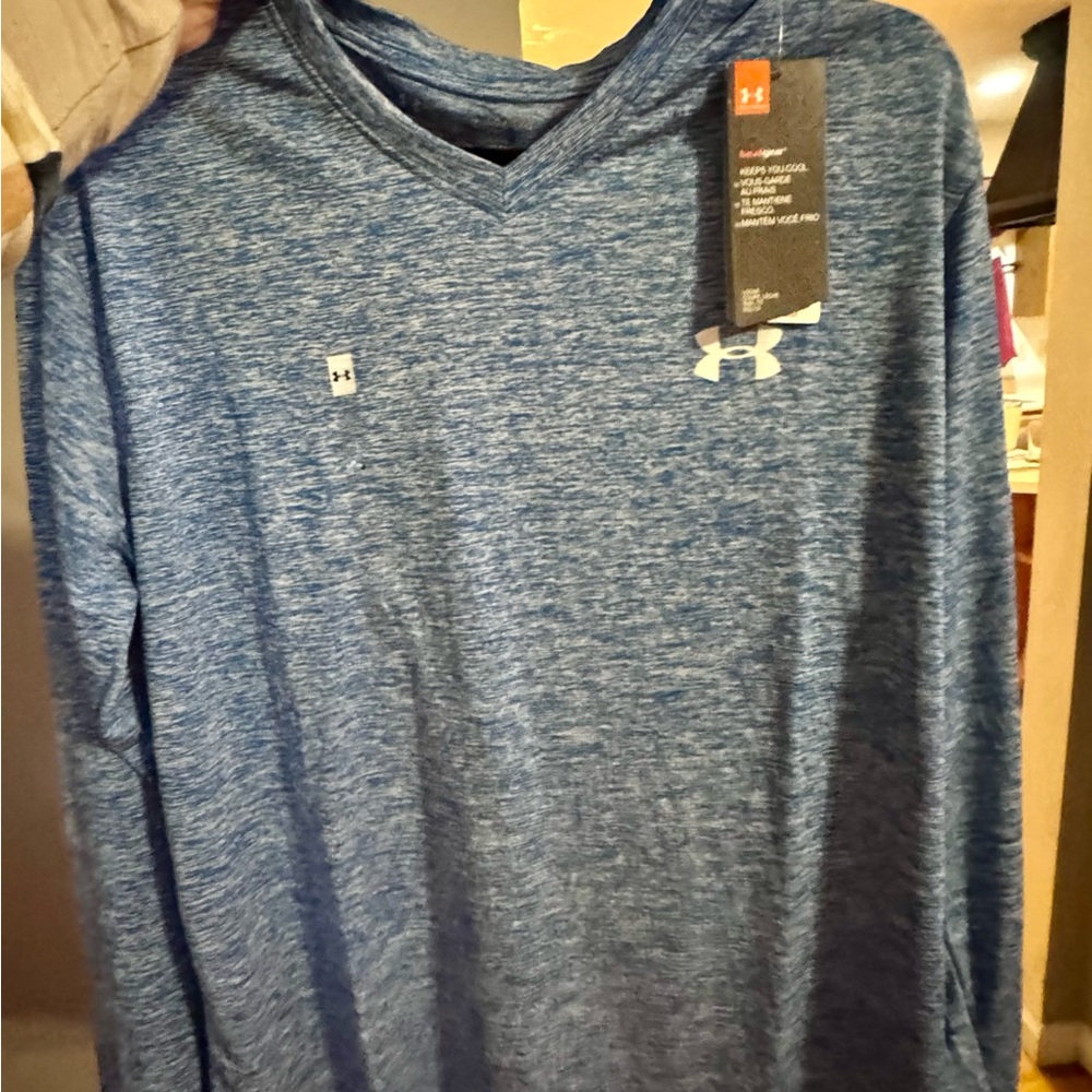 Under Armour Men's Heather Blue V-Neck Long Sleeve Performance Shirt
